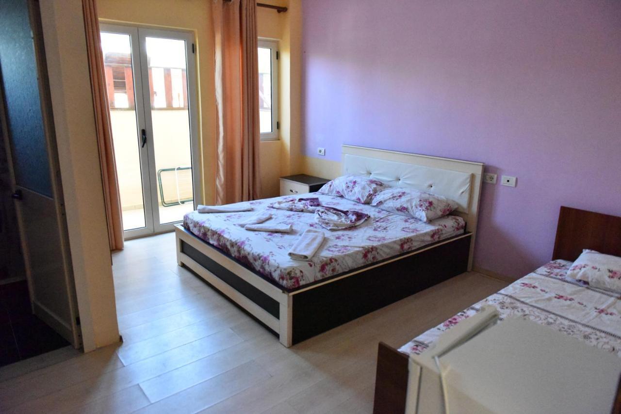 Hotel Kriti Max , Shengjin Shëngjin المظهر الخارجي الصورة