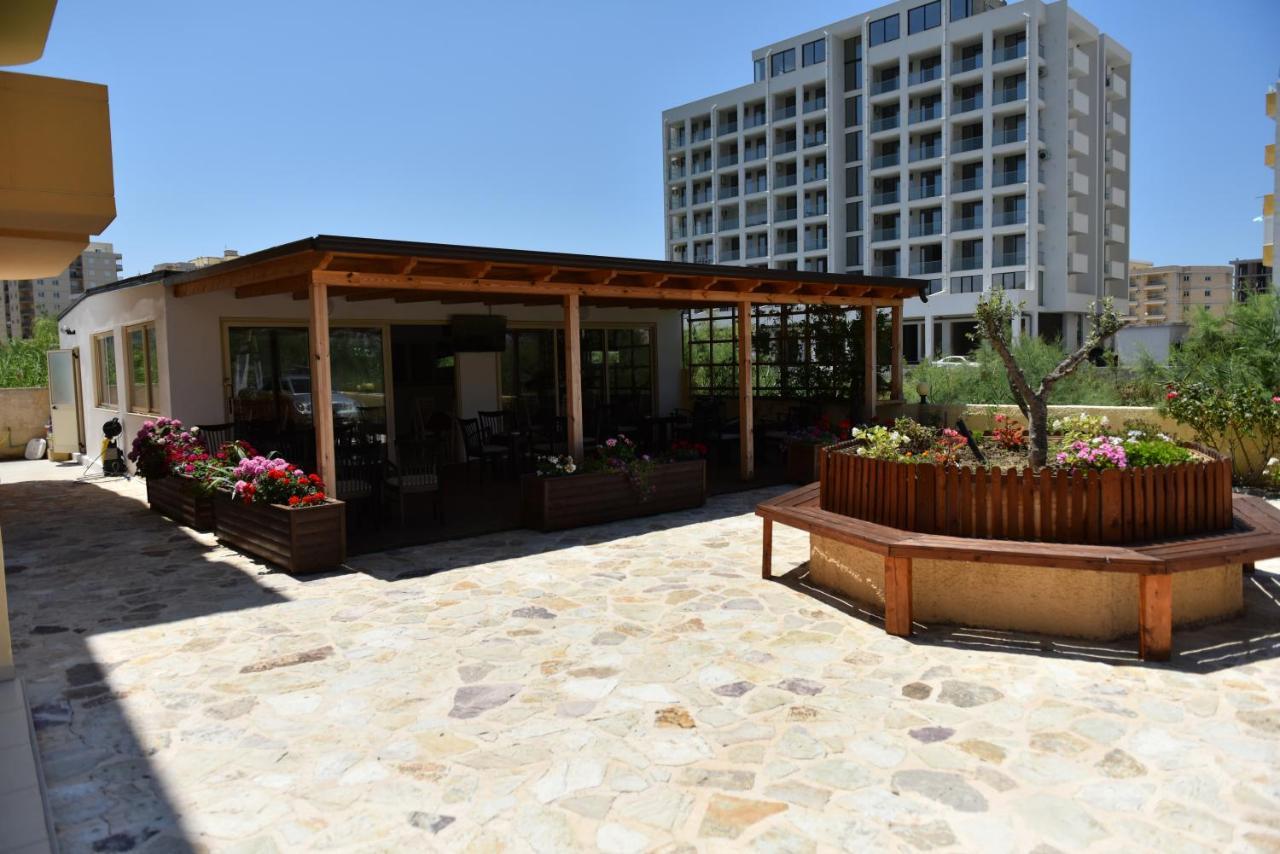 Hotel Kriti Max , Shengjin Shëngjin المظهر الخارجي الصورة