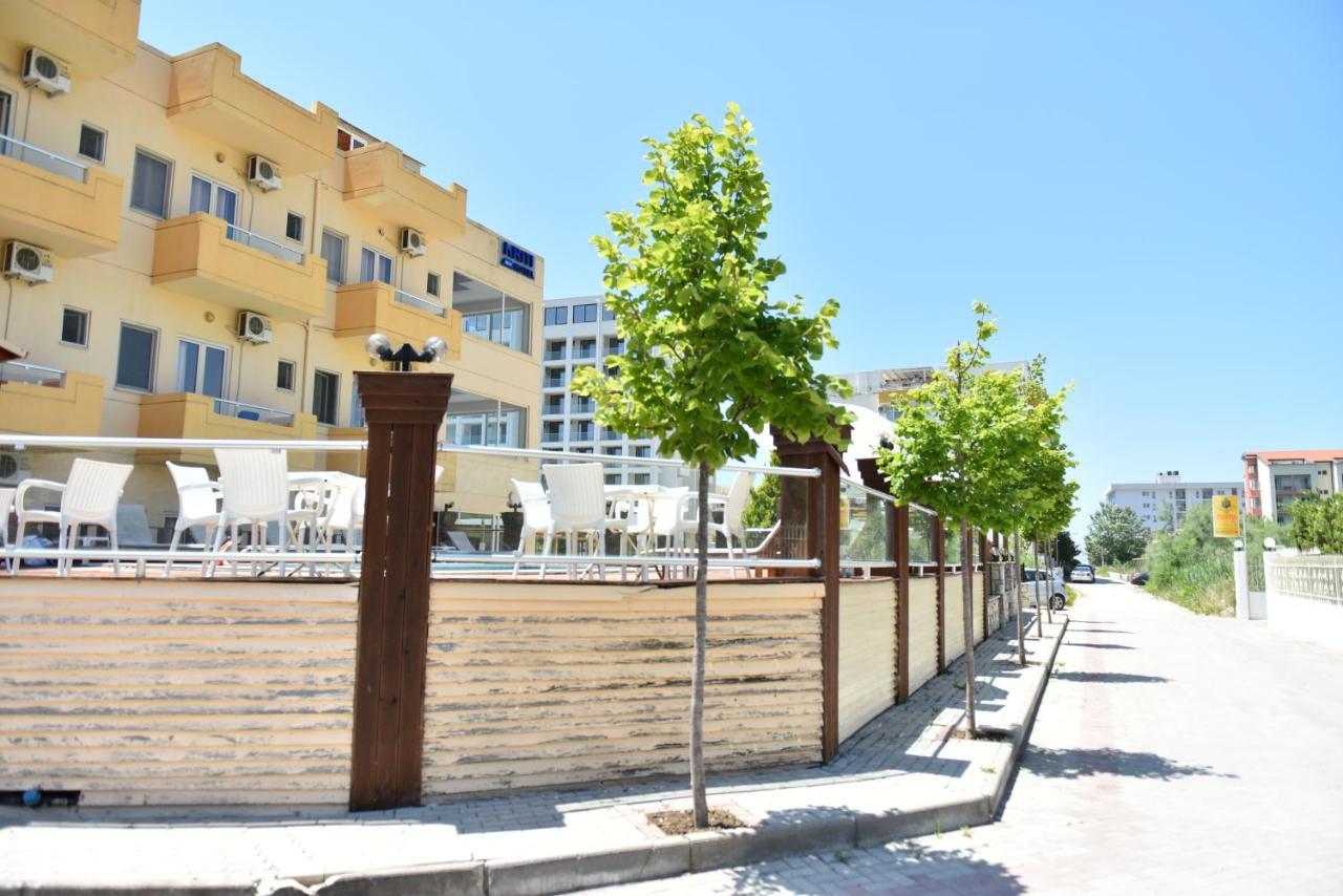 Hotel Kriti Max , Shengjin Shëngjin المظهر الخارجي الصورة